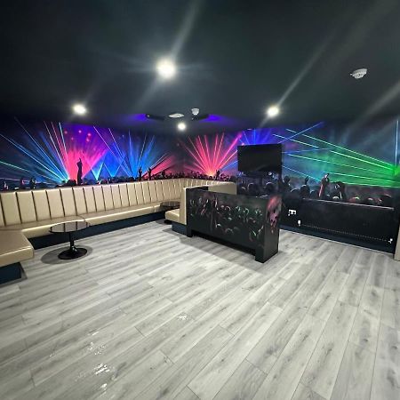Penthouse Apartment, Sleeps 21 With Terrace Liverpool Luaran gambar